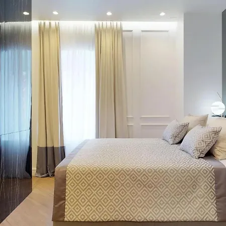 Illyria Luxury * スプリト